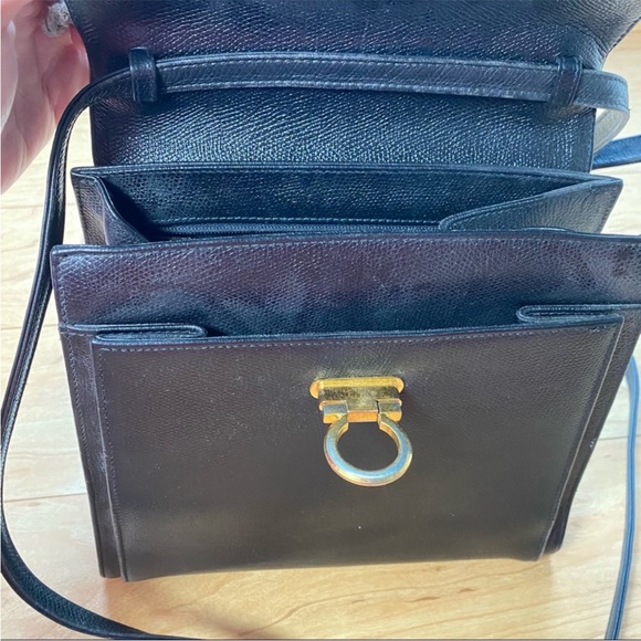 Vintage Salvatore Ferragamo Gancini Handbag - Picture 13 of 16